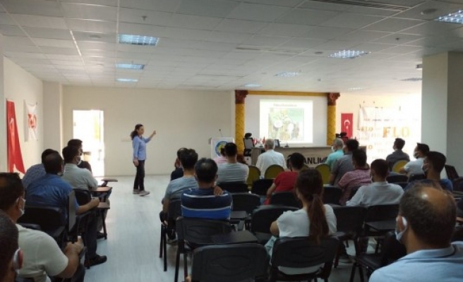 Ayakkabı fabrikası çalışanlarına eğitim verildi