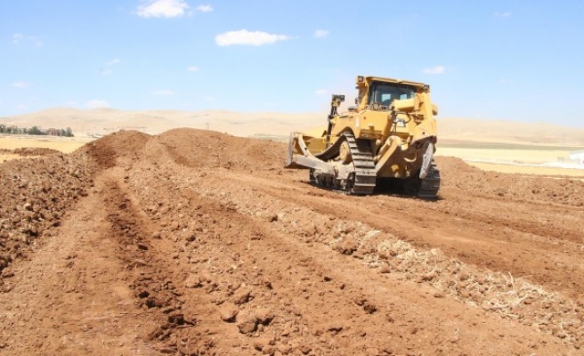 Haliliye’de yol açma çalışmaları sürüyor
