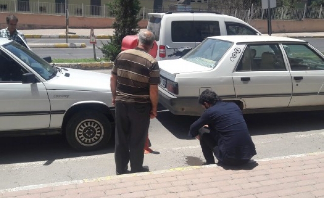Şanlıurfa'da otomobil ile motosiklet kazası