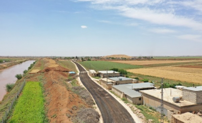 Akçakale’nin en büyük grup yolu asfaltlandı