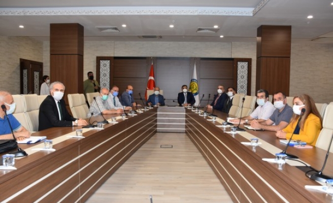 Cumhurbaşkanlığı Dijital Dönüşüm Ofisi Başkanı'ndan HRÜ’ye ziyaret