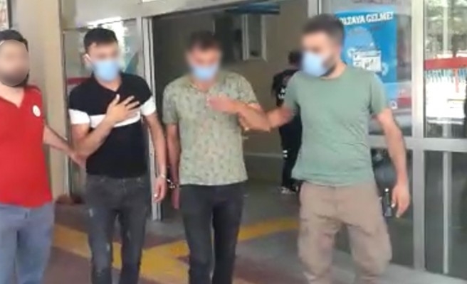 Şanlıurfa'da kuş hırsızları yakalandı