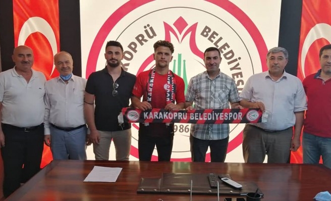 Karaköprüspor bir futbolcuyu daha renklerine bağladı