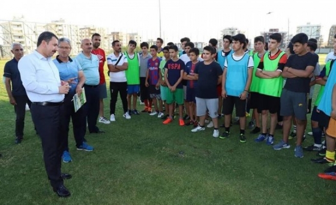 Karaköprü'de geleceğin yıldızları seçiliyor