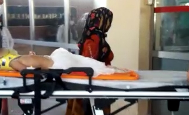 Otomobilin çarptığı çocuk yaralandı