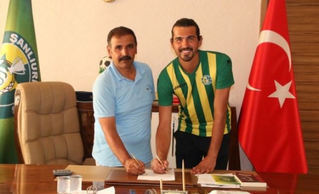 Şanlıurfaspor 10 futbolcuya imza attırdı