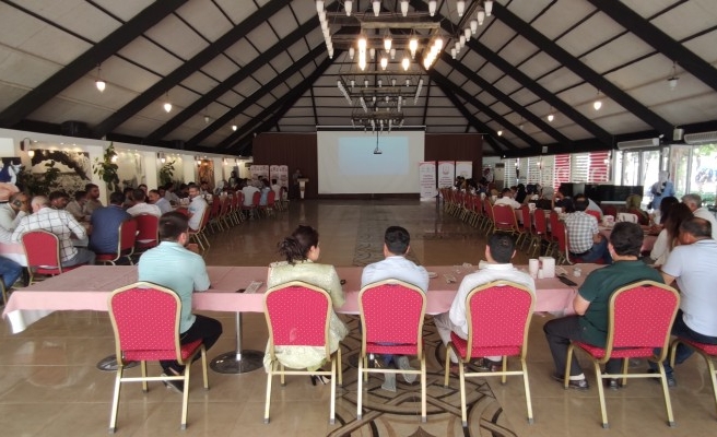 Şanlıurfalı çiftçilere 'mısır yetiştiriciliği eğitimi' verildi 