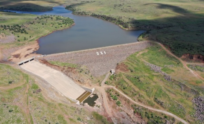 Siverek’te 2 bin 440 dekar alan sulamaya açıldı