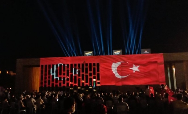 Şanlıurfa'da 15 Temmuz coşkuyla kutlandı