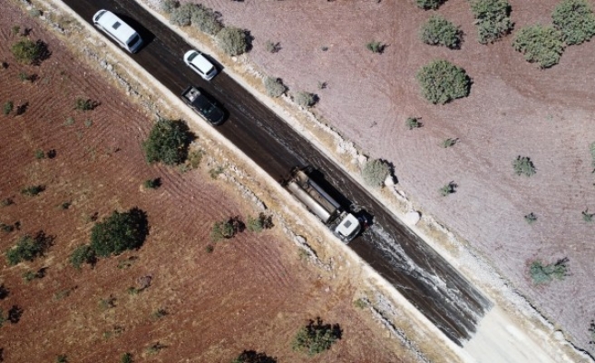 Halfeti kırsalında yol yapım atağı