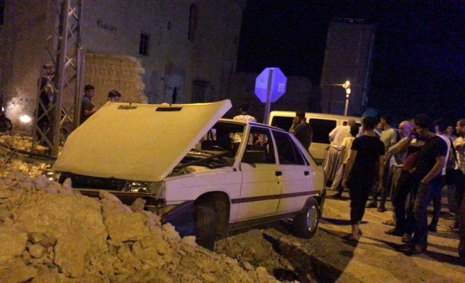 Şanlıurfa'da kırmızı ışık ihlalinde araçlar çarpıştı!