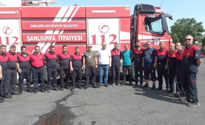 Şanlıurfa İtfaiyesi'nden yangınla mücadeleye destek