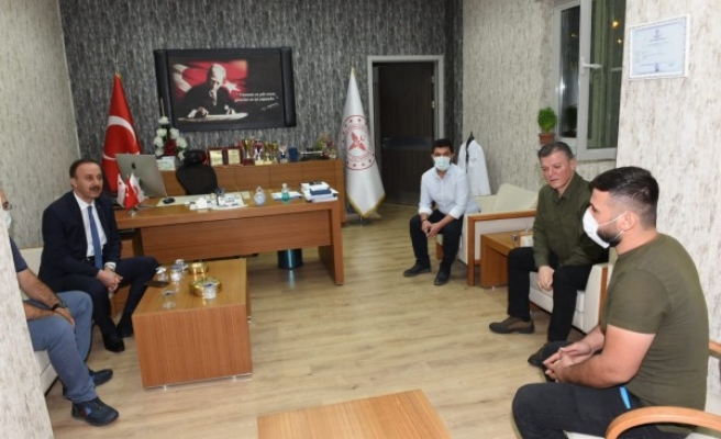 Vali Erin: “Suriyeliler ile Urfalılar barış içinde yaşıyor”