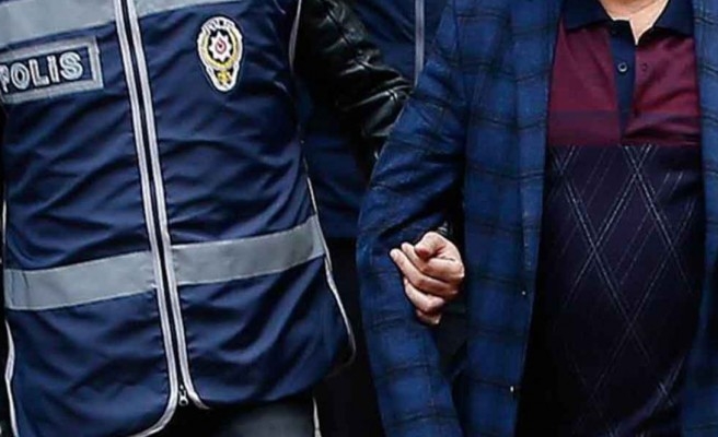 Urfa’da sokak satıcılarına baskın: 4 gözaltı