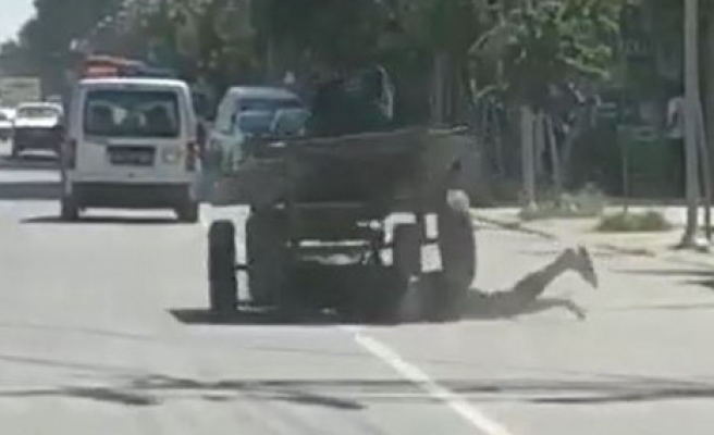 At arabasının feci kazası kamerada