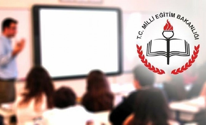 Bakan Özer'den öğretmenlere mazeret tayini müjdesi