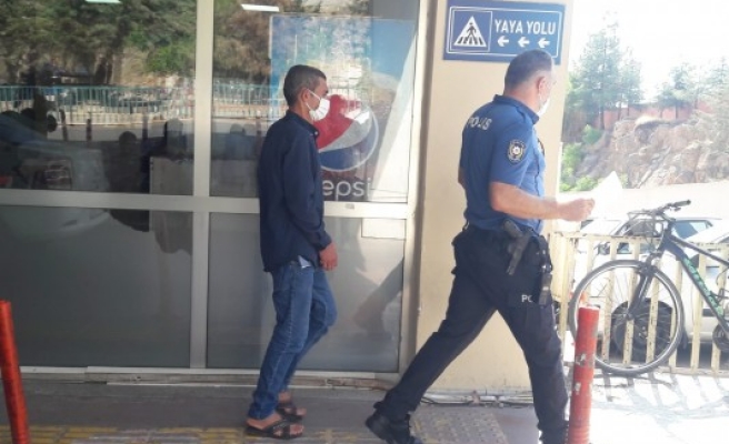 Suçüstü yakalanan hırsız gözaltına alındı