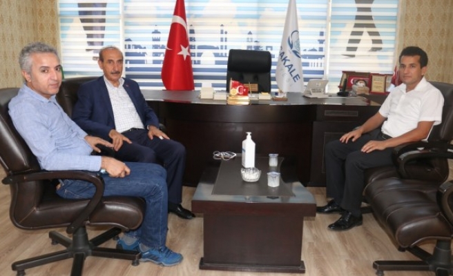 Hakim ve hekim kardeşlerden Yalçınkaya'ya ziyaret