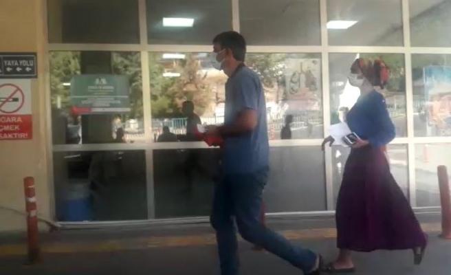 Spiralin kopardığı parmak operasyonla yerine dikildi