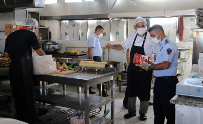 Karaköprü'de kantinler denetlendi