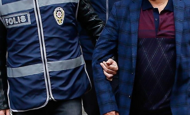 Aranan şahıslara operasyon: 12 gözaltı