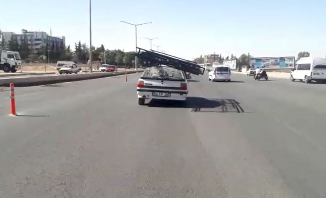 Sorumsuz sürücü faciaya davetiye çıkardı!