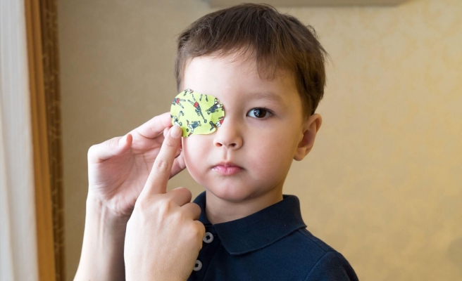 Ev kazaları çocukları kör bırakıyor