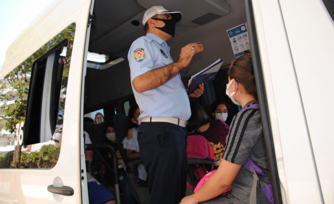 Urfa’da okul servis araçları denetlendi