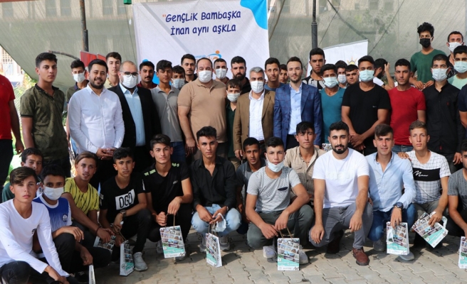 Ekinci, “Gençlik Buluşması” etkinliğine katıldı