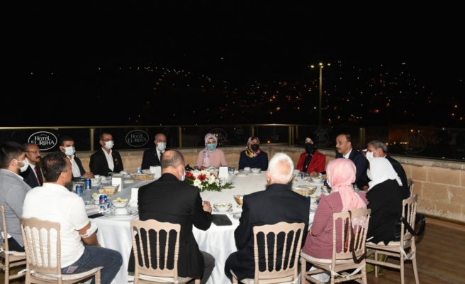 Gaziler onuruna yemek programı düzenlendi