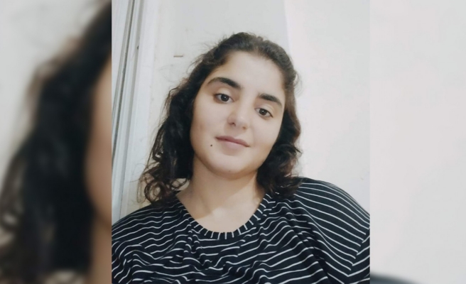 20 yaşındaki Esra her yerde aranıyor!