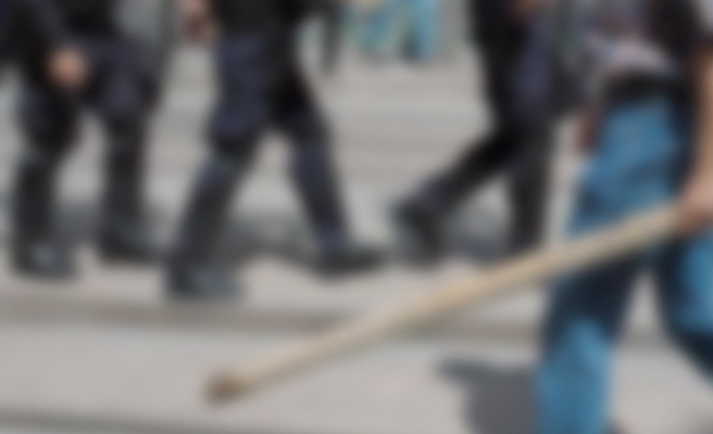 TOKİ şantiyesinde taşlı sopalı kavga: 1'i ağır 5 yaralı