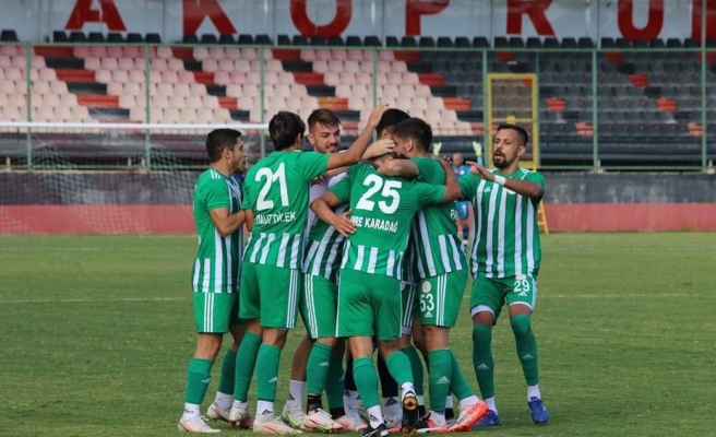 Karaköprü Belediyespor, maçtan galip ayrıldı