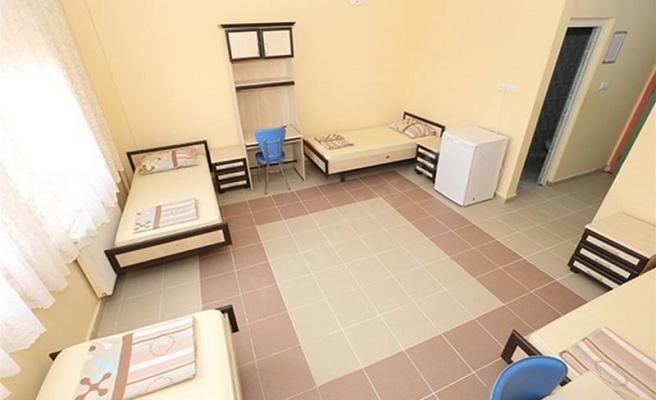 Harran Üniversitesi yurtların kapısını açtı