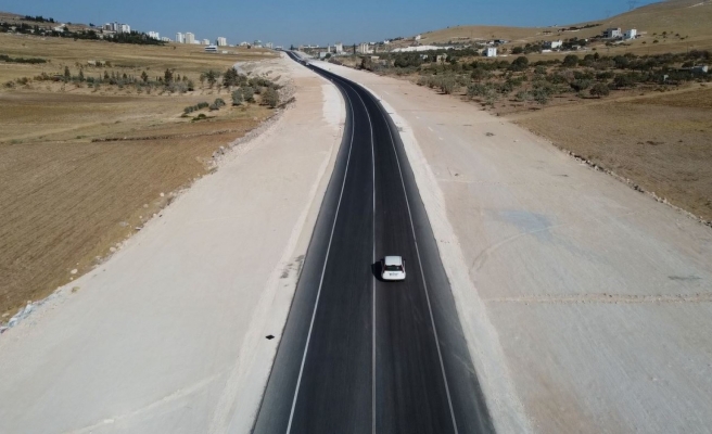 Buluntu Hoca Bulvarı tek şerit olarak trafiğe açıldı