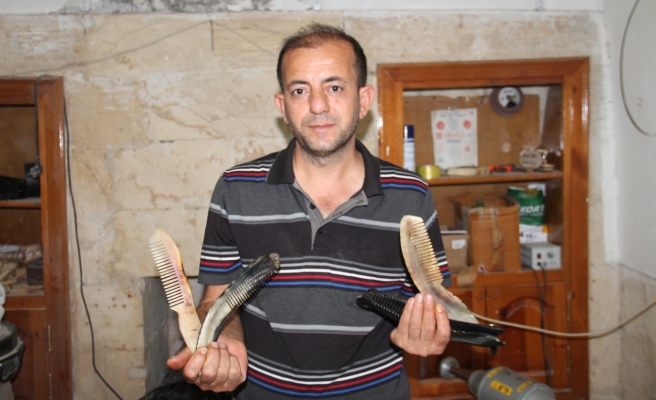 Saç problemlerine doğal çözüm: Kemik tarak