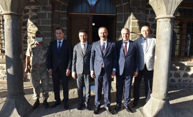 Vali Erin, Diyarbakır’da bazı toplantılara katıldı