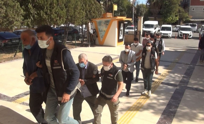 Urfa'da kaçakçılara darbe: 4 milyon makaron ele geçirildi