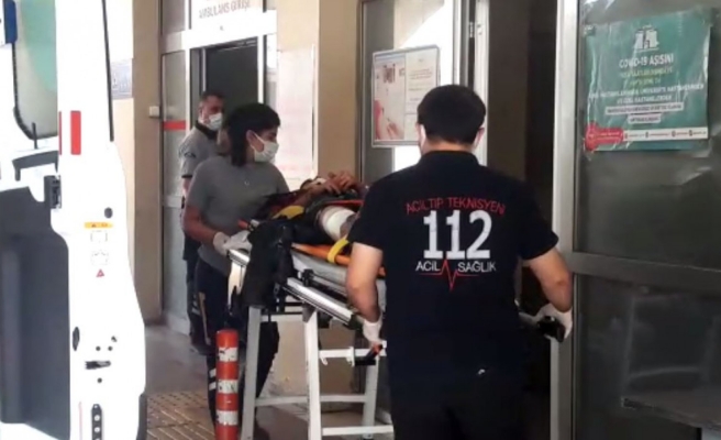 Urfa'da pikapla motosiklet çarpıştı: 1 yaralı