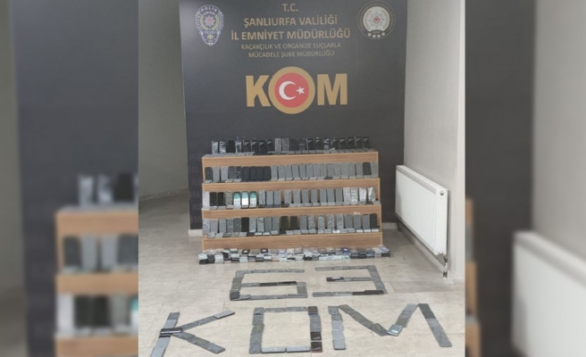 Urfa'da 470 kaçak telefon ele geçirildi