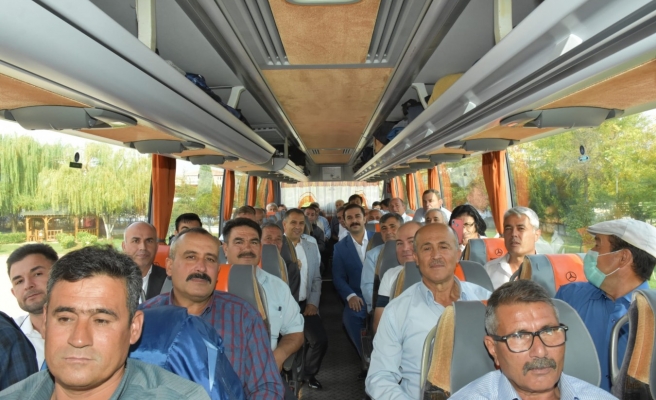 Urfalı kaymakam misafirleriyle memleketine geliyor