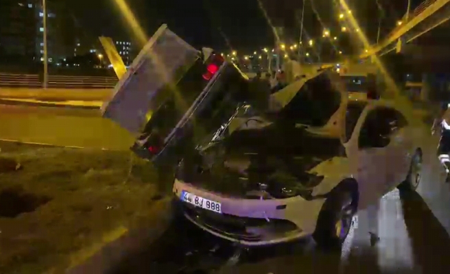 Şanlıurfa'da araçlar çarpıştı! Yaralılar var