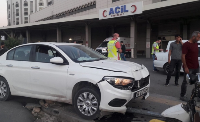 Şanlıurfa'da hatalı sollama kaza getirdi!