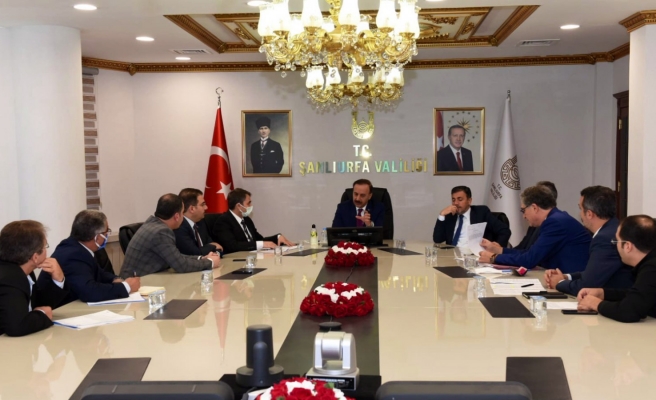 Kış öncesi valilikte DEDAŞ toplantısı