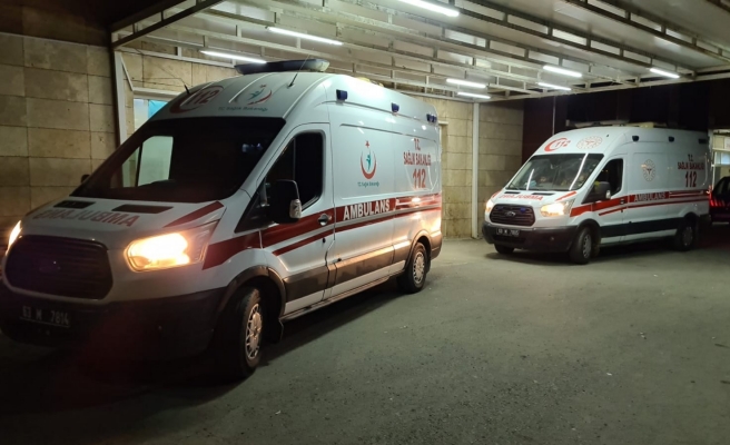 Viranşehir'de otomobiller çarpıştı