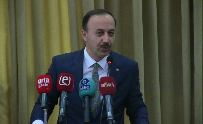  Vali Erin: “Bu modeli hep birlikte tasarladık”