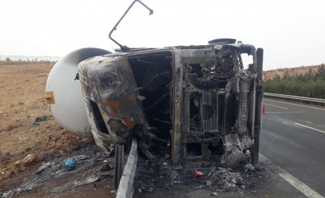 LPG yüklü tır alev alev yandı!