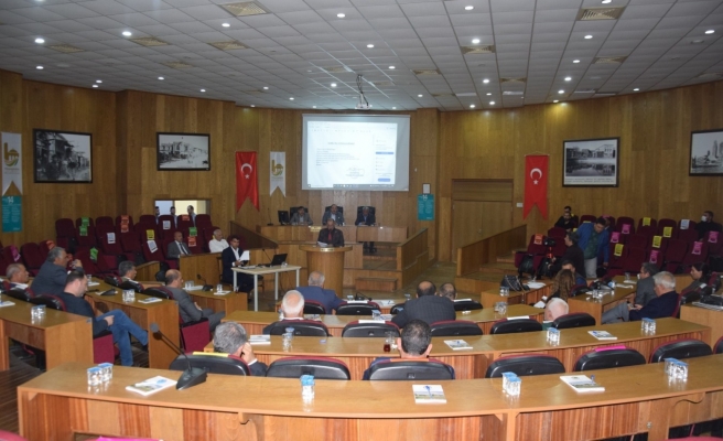 Viranşehir Meclisi'nde önergeler ilgili komisyonlara havale edildi