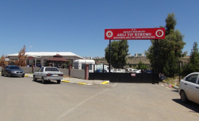 Yedinci kattan düşen adam hastanede yaşamını yitirdi!