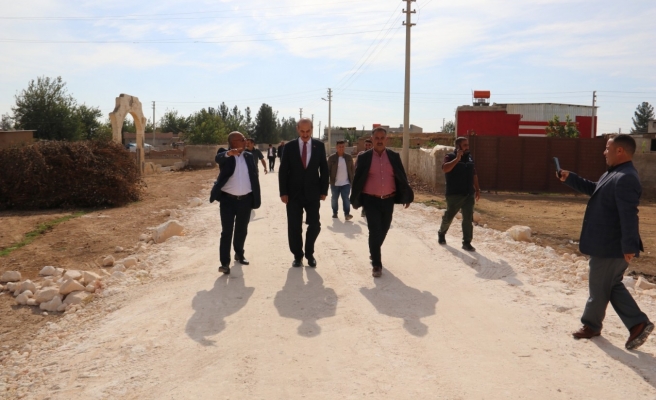 Akçakale kırsalında yol çalışması